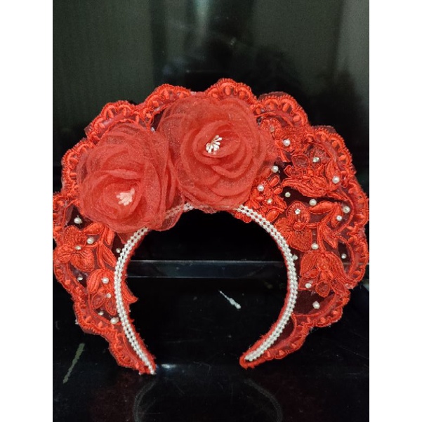 Mấn cô dâu cách tân