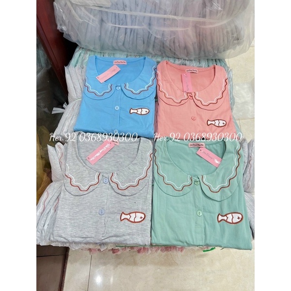 Bộ bầu và sau sinh hoạ tiết cá thêu