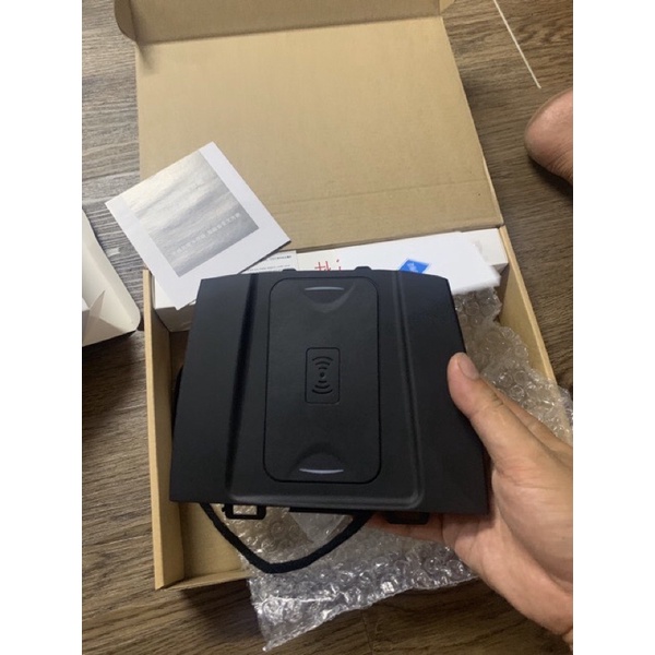 SẠC KHÔNG DÂY MAZDA 3