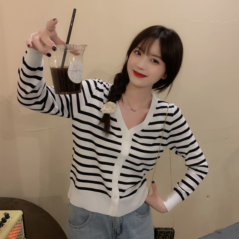 Áo Khoác cardigan Dệt Kim Tay Dài Cổ Chữ v Họa Tiết Kẻ Sọc Phong Cách Hàn Quốc Cho Nữ JL-TX-530