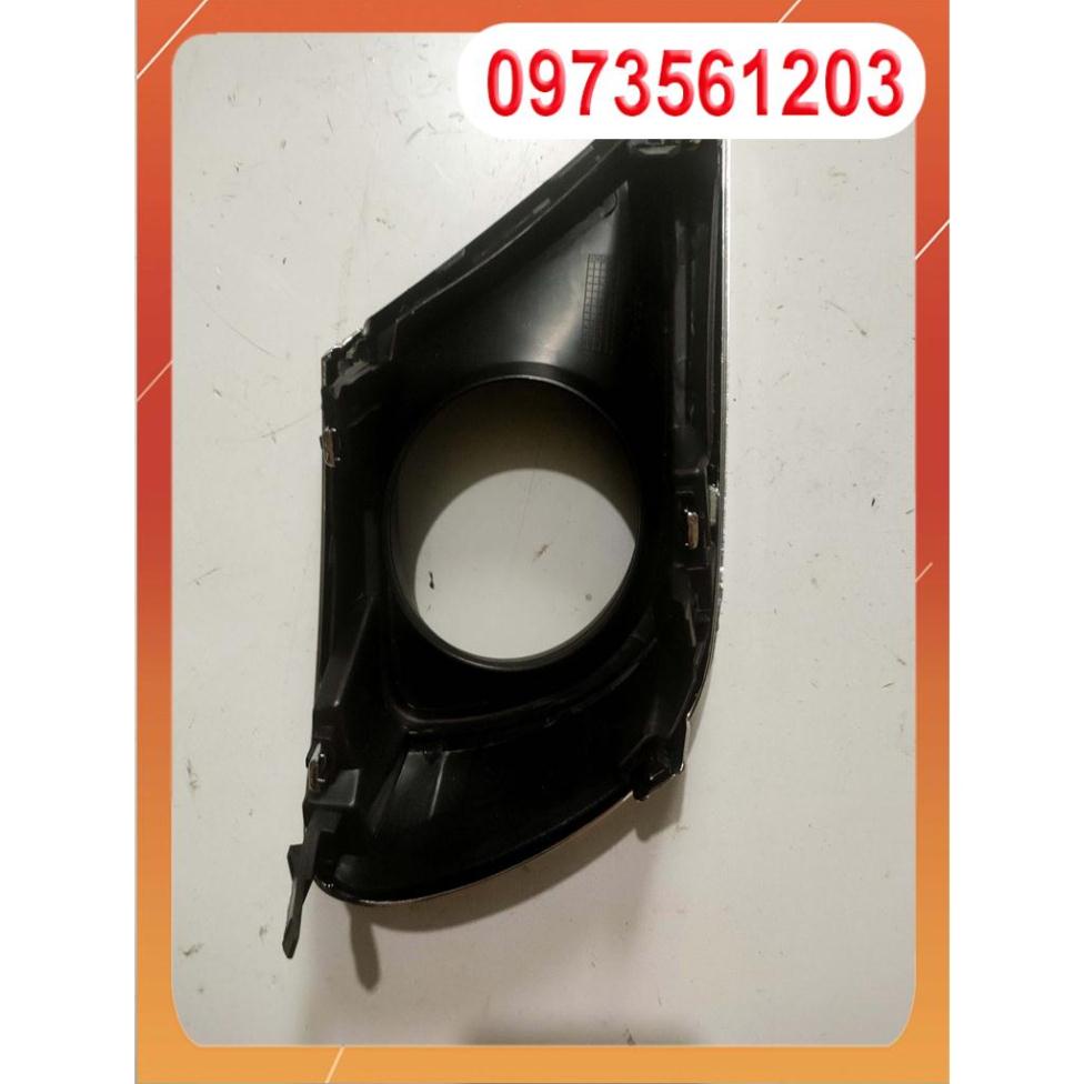 ỐP ĐÈN GẦM INNOVA ĐỜI 2014-2015
