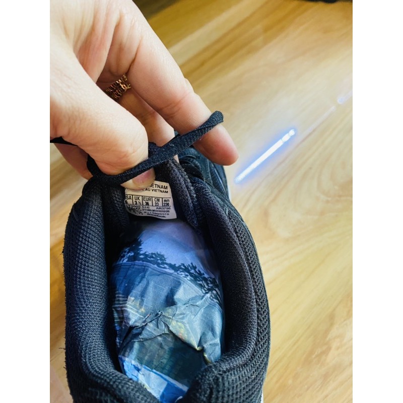 Giày si hiệu 2hand Ree-bok