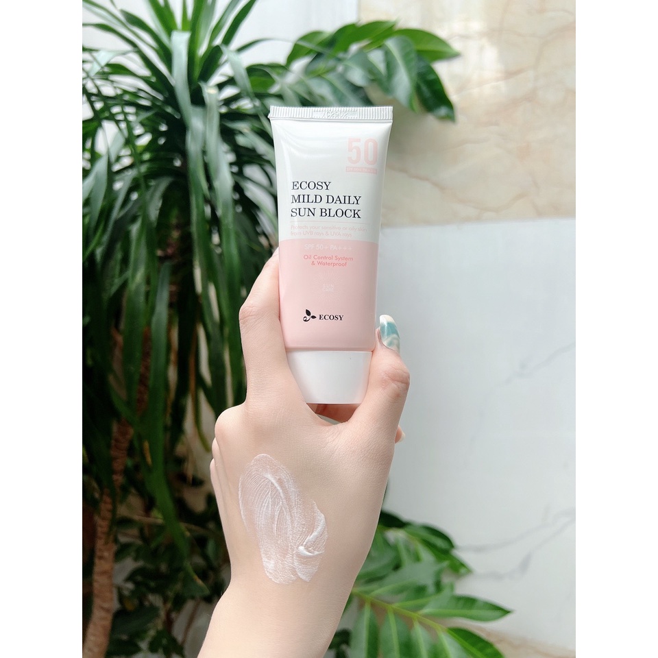 Kem chống nắng Kiềm Dầu và Chống Thấm Nước Ecosy Mild Daily 50ml