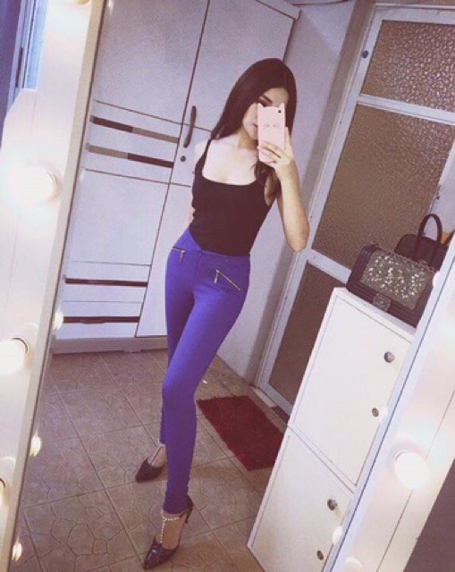 Quần tregging chưa bao giờ là lỗi mốt Annastroe