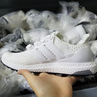 Giày Ultra Boost 4.0 trắng