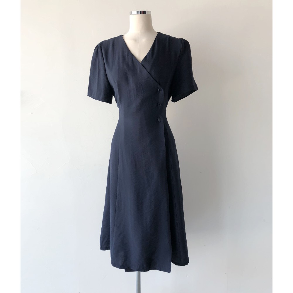 Xiaozhainv Đầm nữ xẻ cổ chữ V với 3 hàng nút ôm eo tay ngắn phong cách Hàn Quốc | BigBuy360 - bigbuy360.vn