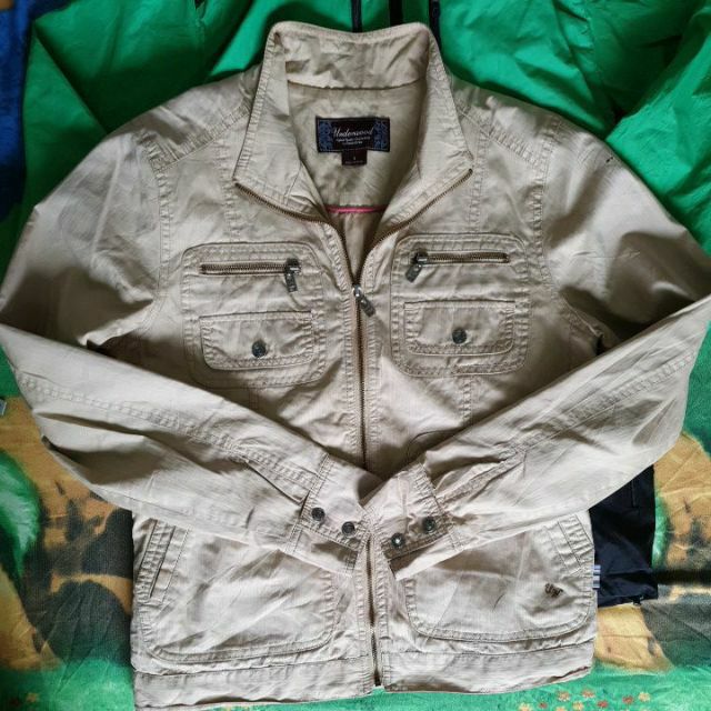 Áo khoác hiệu UNDERWOOD size S