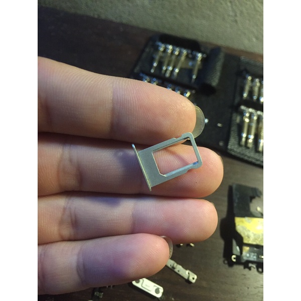 khay sim điện thoại iphone 5,5s- khay sim cũ giá rẻ