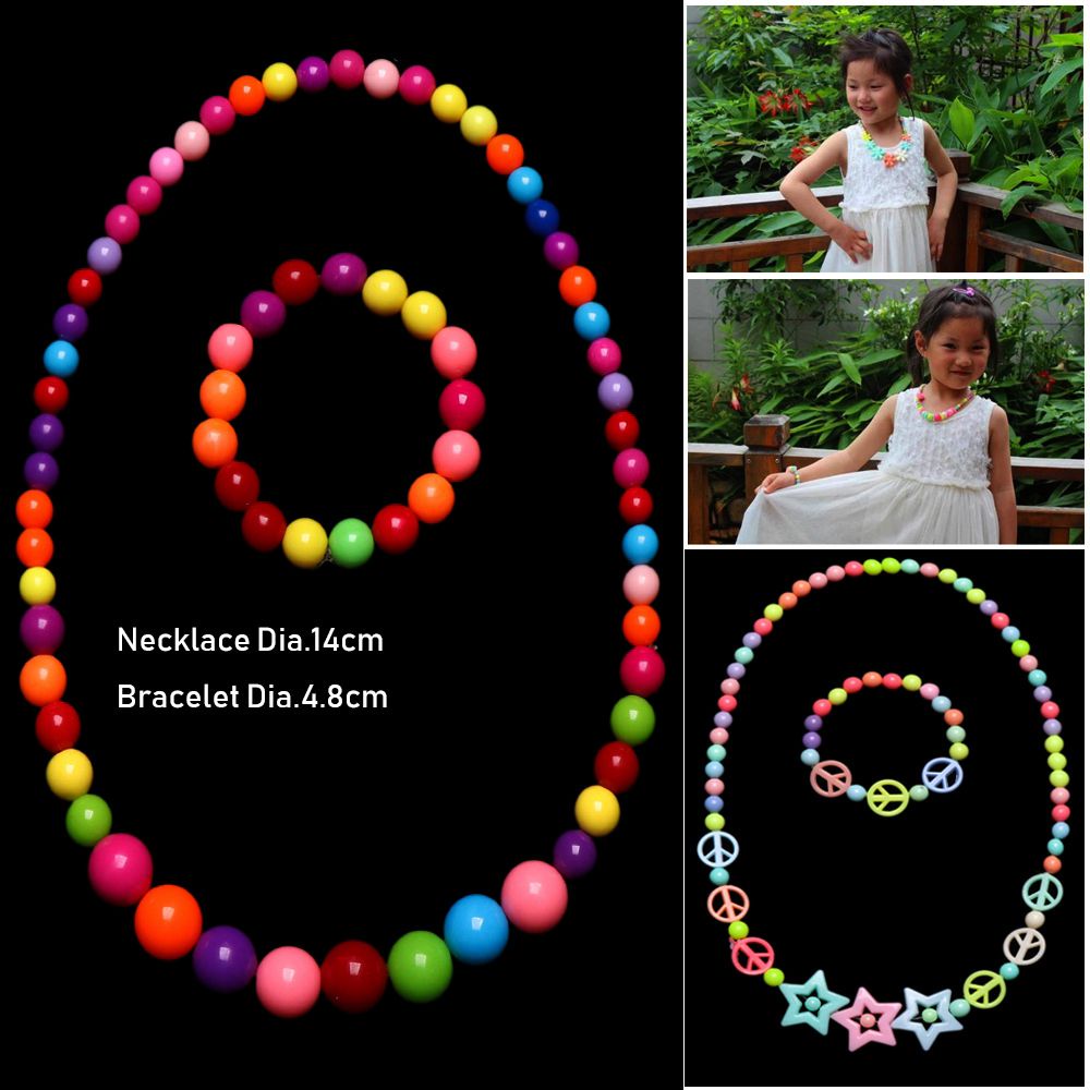 Set vòng tay vòng cổ xỏ chuỗi bằng hạt nhựa nhiều màu làm thủ công dùng làm quà tặng cho bé gái