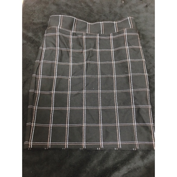 Thanh lý váy xinh chữ a kẻ sọc đỏ hottrend size S