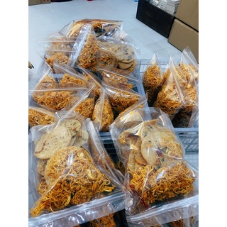 CƠM CHÁY LẮC KHÔ GÀ