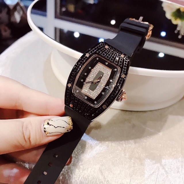 Đồng hồ Xcer nữ màu đen chính hãng