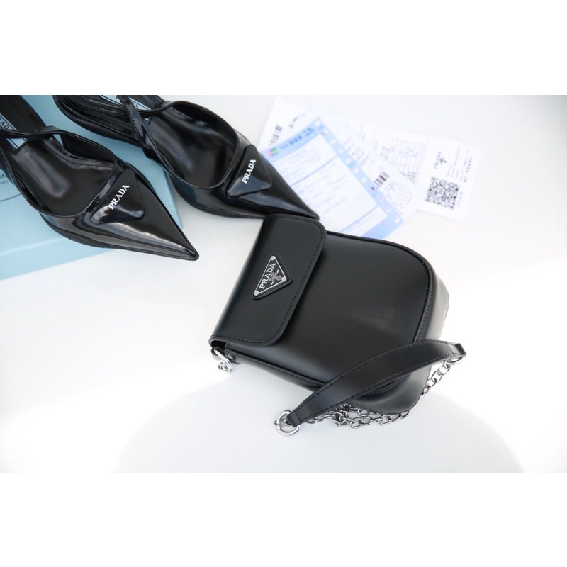 Túi đeo chéo prada mini