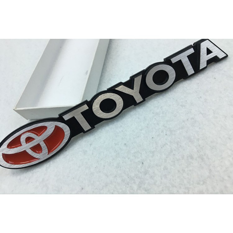 Miếng dán kim loại độc đáo trang trí xe hơi Toyota