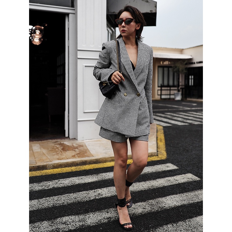 Áo Vest nữ thiết kế kẻ caro Gemmi fashion, VS112