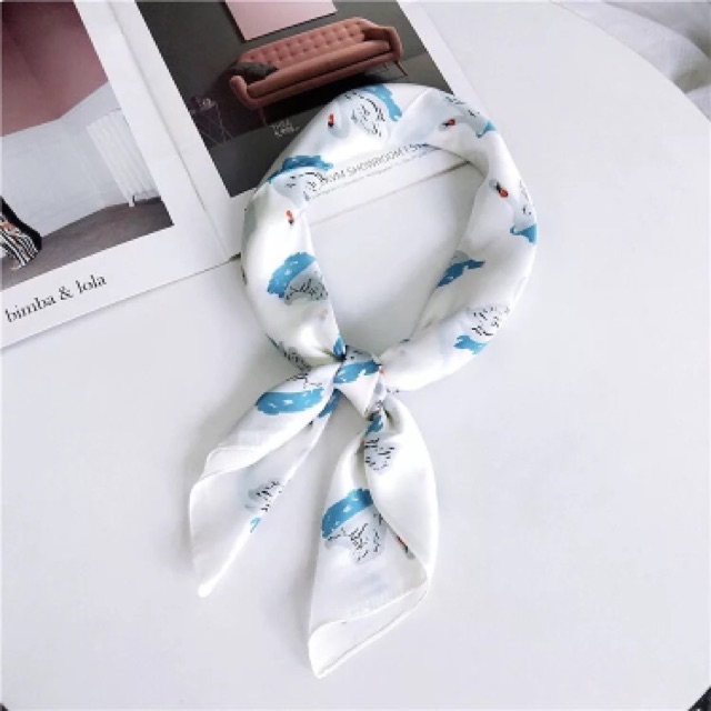 Khăn turban lụa vuông size 70x70cm Hình con thiên nga - Maben