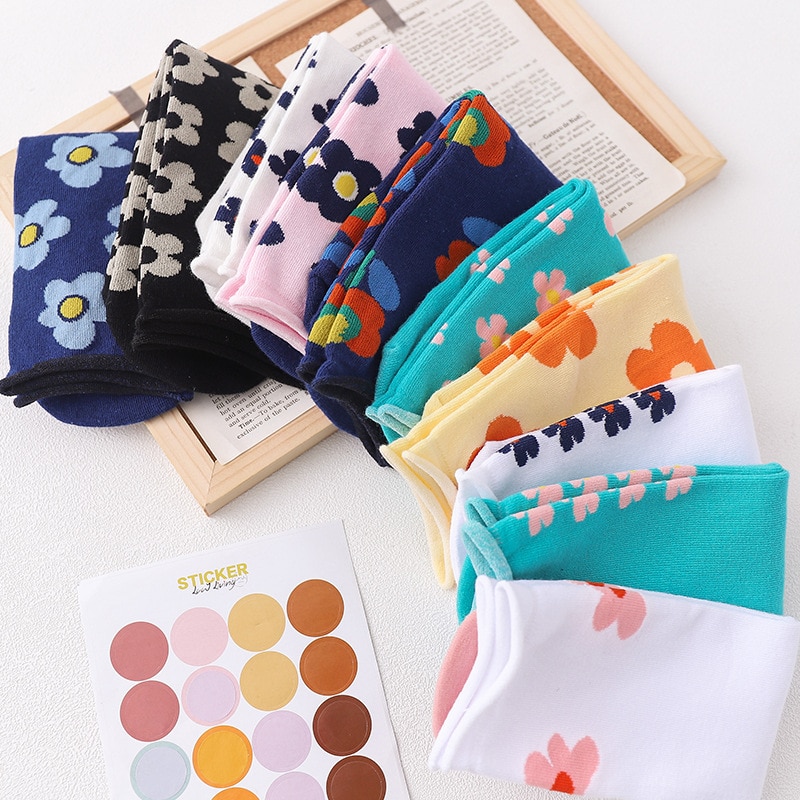 Japanese Korean Style Women Flower Socks Casual Cotton Socks Flower Cute Streetwear Skate Kawaii Socks Sweet Socks Harajuku