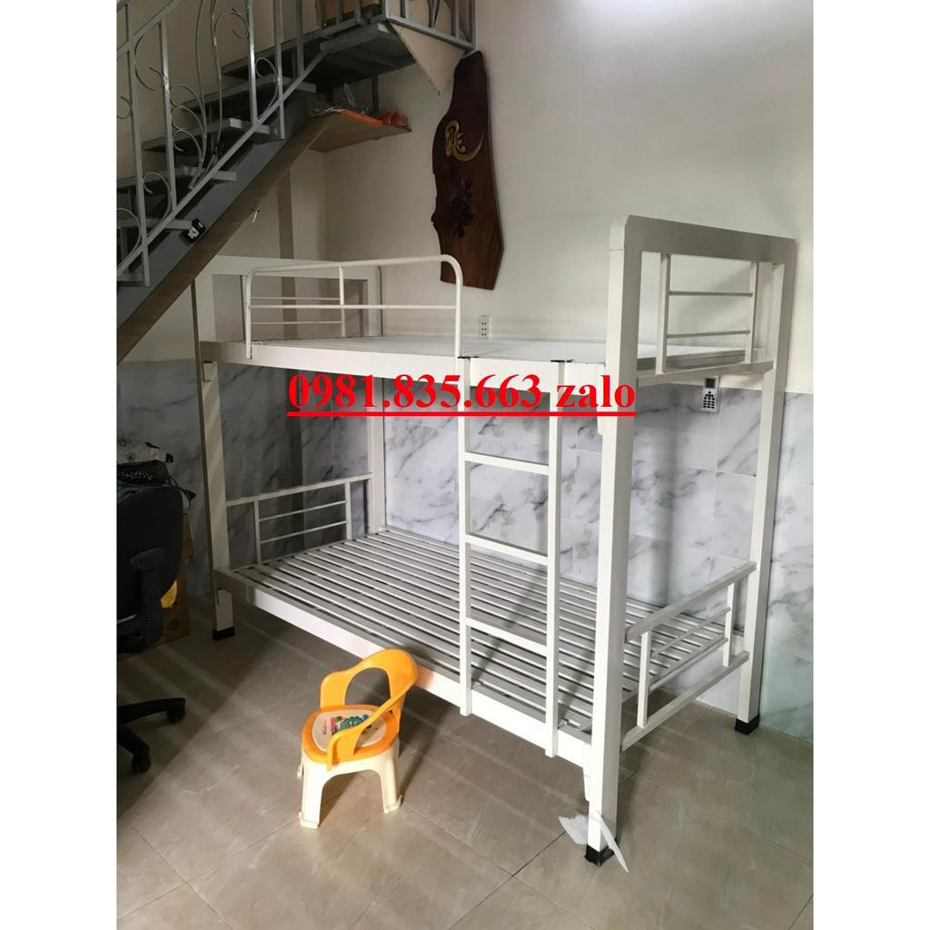 Giường tầng sắt hộp sumo, sắt to cứng cáp