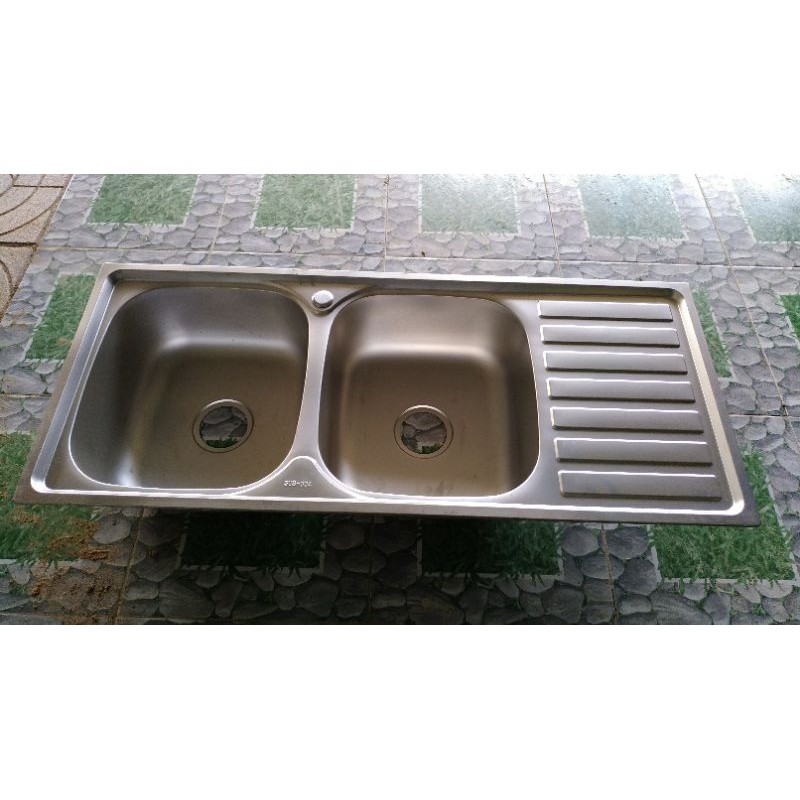 chậu rửa chén inox 2 hộc một cánh cộng kèm bộ xả kích thước chậu dài 1040 ngang 45 cao 23cm | BigBuy360 - bigbuy360.vn