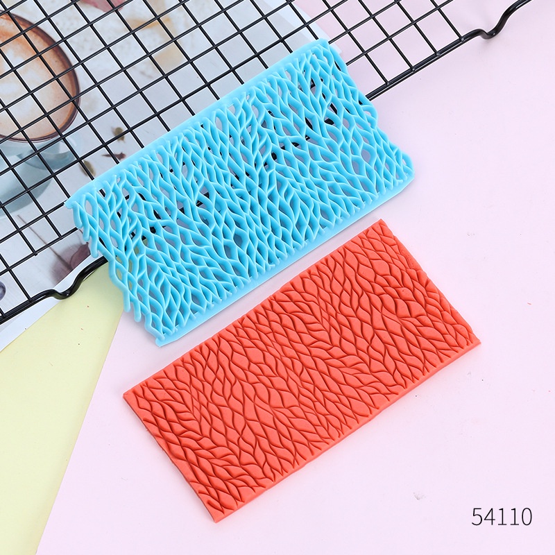 Set 20 khuôn tạo hình hoa trái tim trang trí bánh kem