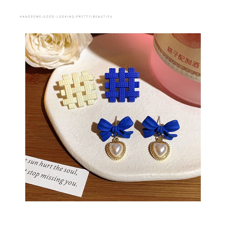 Khuyên Tai Hình Bông Hoa Phong Cách Hàn Quốc Dễ Thương Dành Cho Nữ 2023