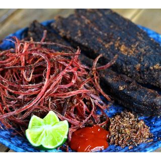 200gr thịt trâu sấy tặng kèm chẩm chéo + hạt.mắc khén