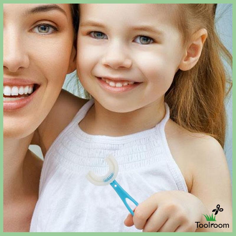 Bàn Chải Đánh Răng Silicone Hình Chữ U Cho Bé 2-6 Tuổi