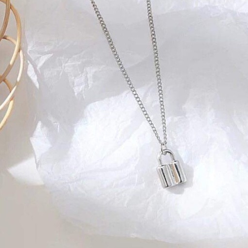 Dây chuyền bạc liền mặt khóa