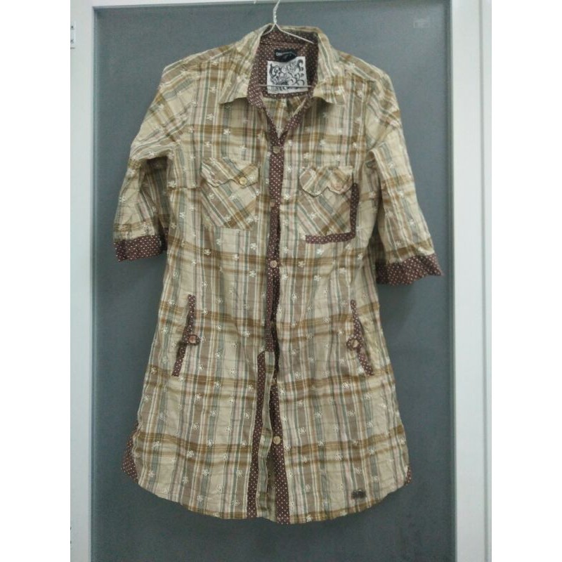 M09. Áo kiểu chất vải size L dáng dài. Hàng thùng