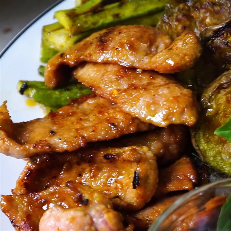 Vú heo làm sạch cắt lát sẵn đóng hộp 500g