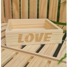 Hộp gỗ pallet - Hộp gỗ chữ LOVE _ kích thước 15 x15 x 4