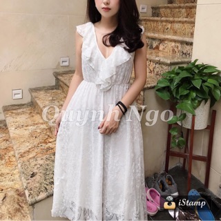 Váy ren trắng