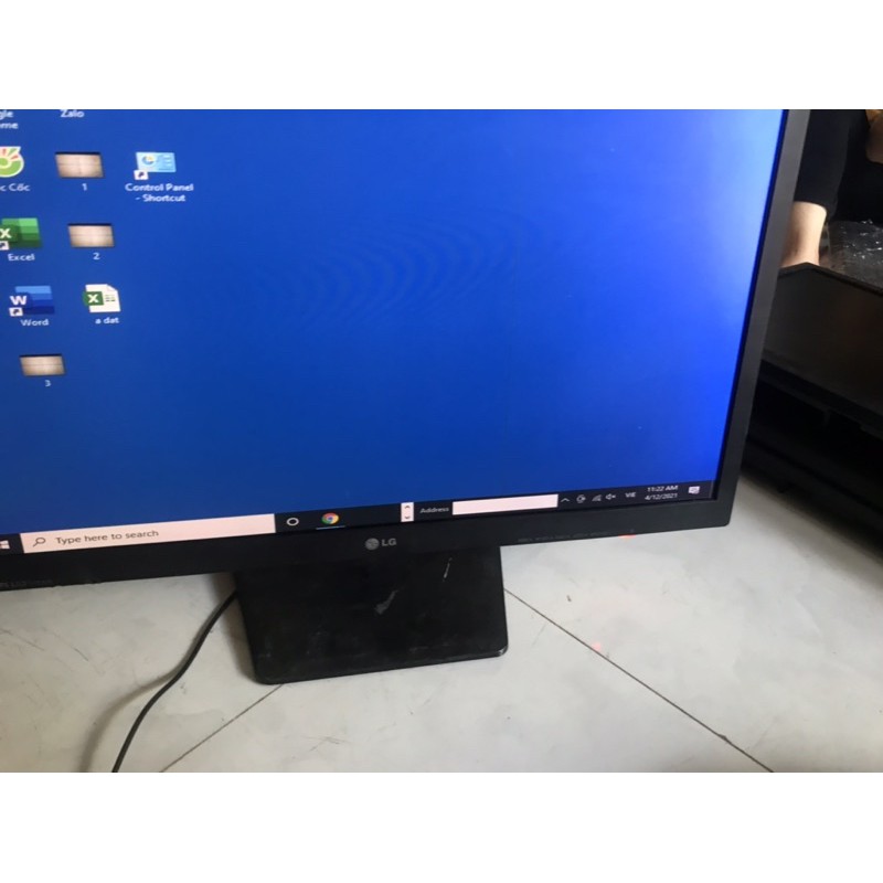 [Mã 157ELSALE hoàn 7% đơn 300K] Màn hình LG 27e33 hang iPS giá rẻ | BigBuy360 - bigbuy360.vn