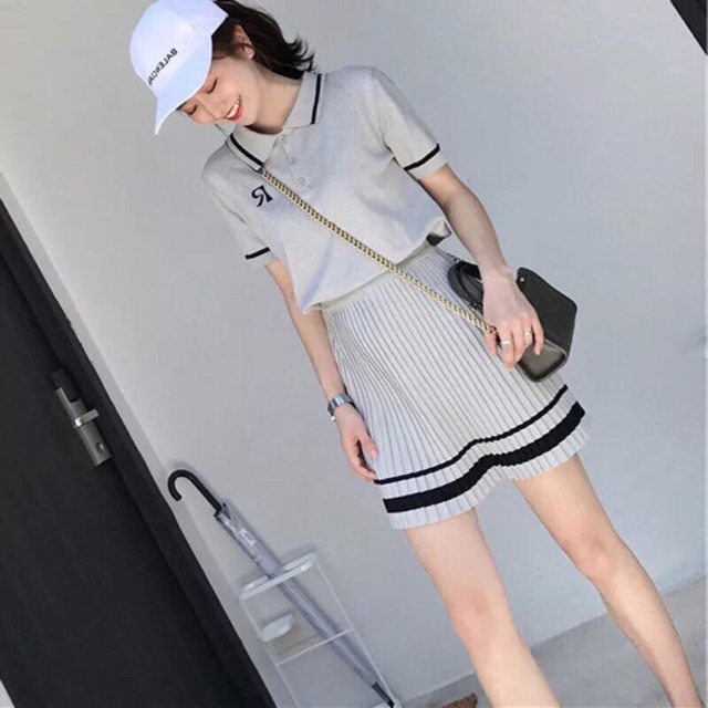Set len chữ R