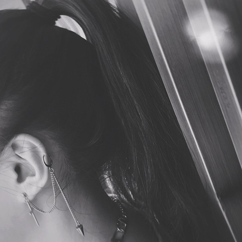 Bông tai trang trí hình chữ thập cá tính độc đáo hợp mốt thời trang