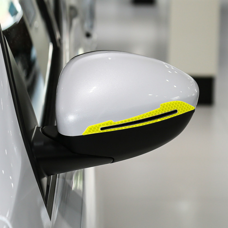 Set 2 miếng dán phản quang cảnh báo an toàn cho kính chiếu hậu xe hơi