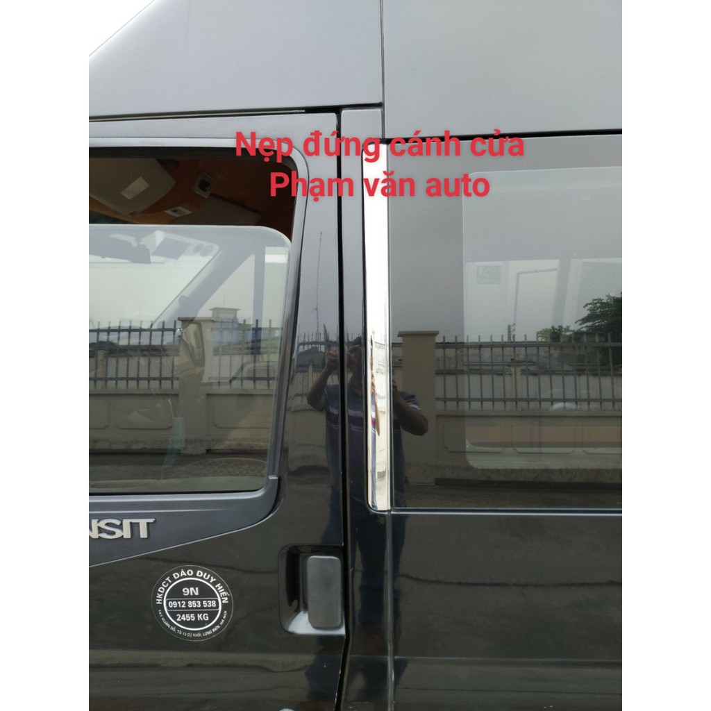 Ốp mạ nẹp đứng cánh cửa Ford Transit, Viền trang trí mạ crome phụ kiện ô tô Phạm Văn auto