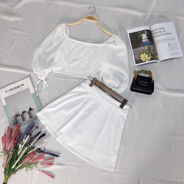 Set áo tay voan + chân váy thun basic