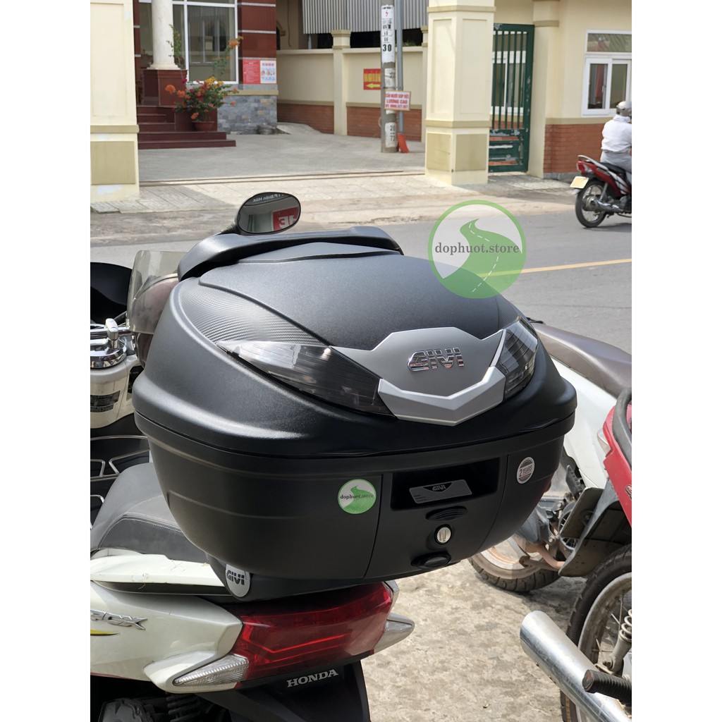 Xe PCX gắn thùng givi B360N/B360NT