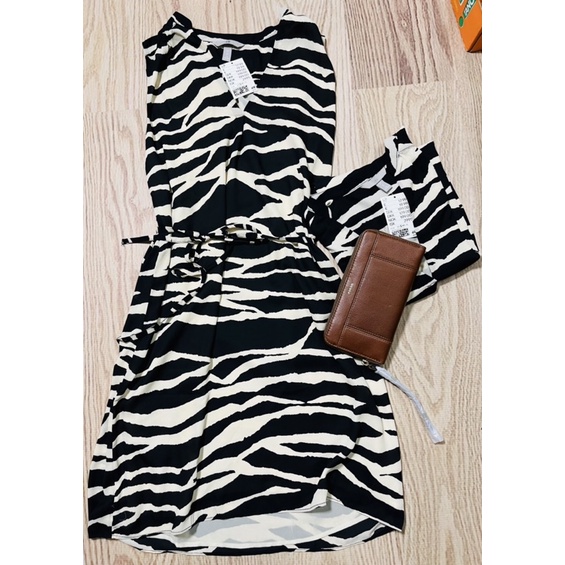 Đầm HM size S - CHÍNH HÃNG