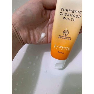Sữa rửa mặt nghệ nhật swhite