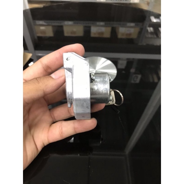 Nắp bình dầu xe tải isuzu QKR 91ps, QKR 230, QKR270, NHR, NKR,