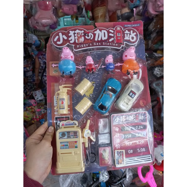 Đồ chơi heo peppa đổ xăng