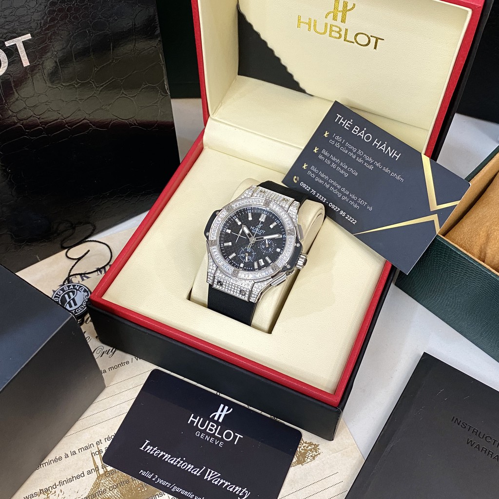 Đồng hồ nam Hublot mặt tròn size 42 đính đá cao cấp dây cao su chống nước DH605    shop106 | BigBuy360 - bigbuy360.vn