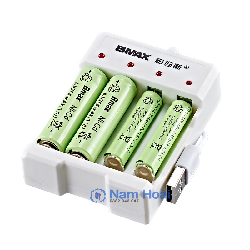 Sạc Pin BMAX và 4 pin tiểu sạc BMAX AA AAA dùng cho Mic Hát không dây, đài FM, Đồ chơi, điều khiển ...
