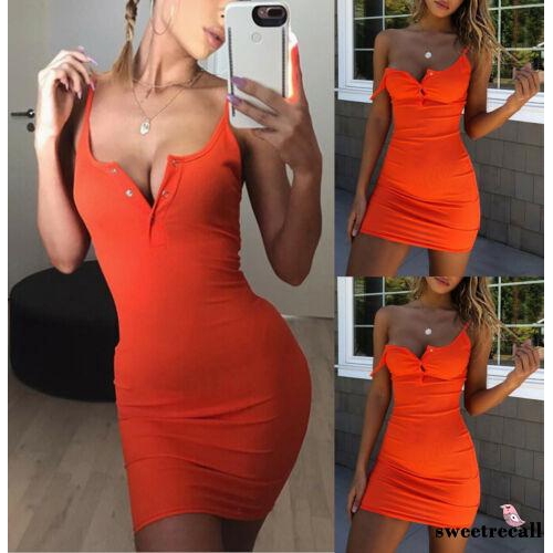 Đầm ôm hai dây xẻ tà quyến rũ | BigBuy360 - bigbuy360.vn