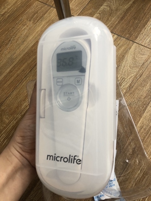 Nhiệt kế hồng ngoại đo trán Microlife NC 200/ FR1FM1