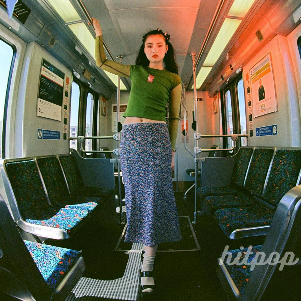 Chân váy dài dáng chữ A in hoa thời trang nữ tính