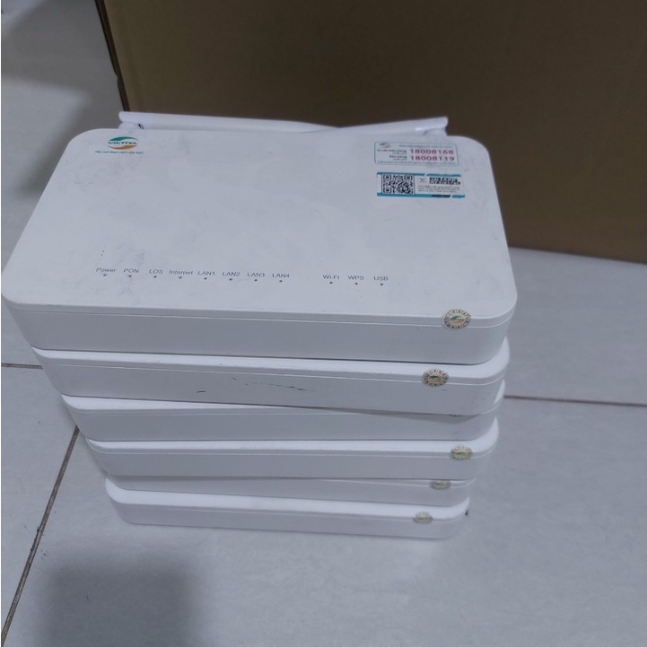 Modem cũ viettell modem ZXHN F670Y cũ  kèm nguồn 2 băng tần hỗ trợ cài đăt tên và mk wifi theo yêu cầu cắm vào là chạy