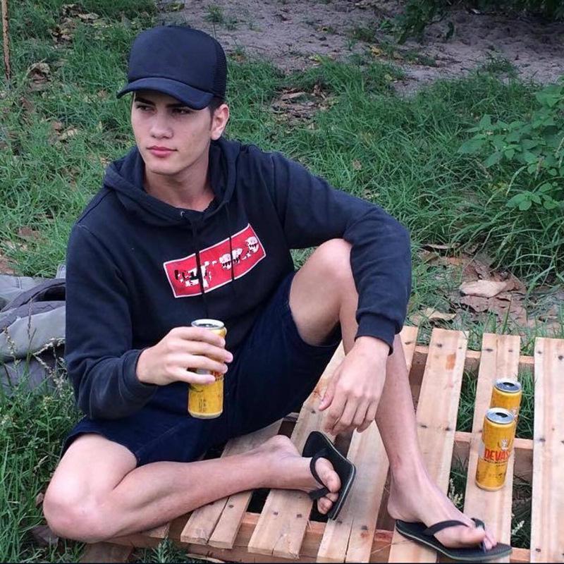 Mũ lưỡi trai phối lưới thoáng khí chống nắng thời trang mùa hè cho nam và nữ